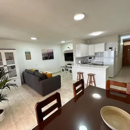 Relax, Pool And Ocean View, Caletillas, La Apartment *